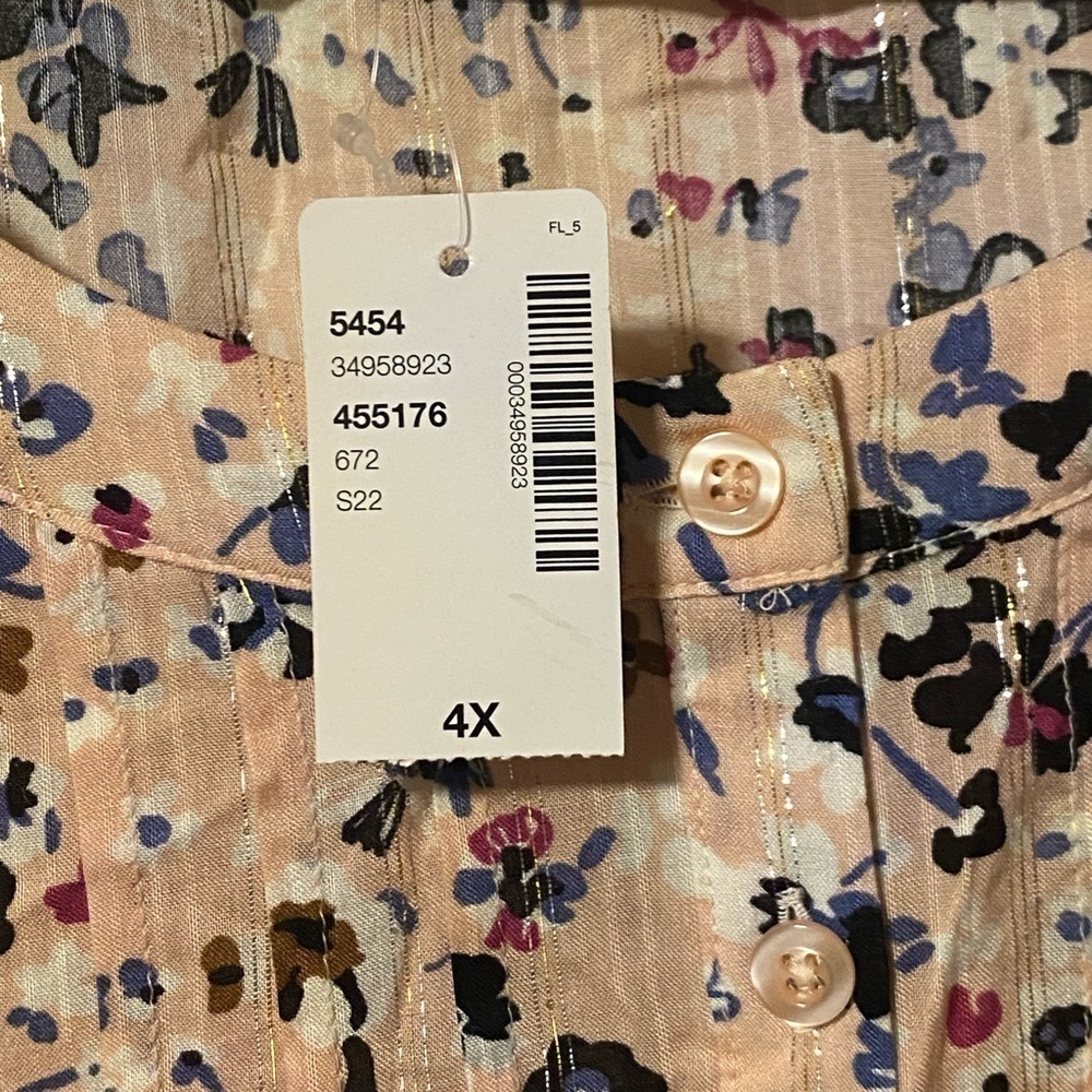 NWT-Long Blouse With Pintucks and Ruffles - In Every Story-4X - Picture 7 of 7